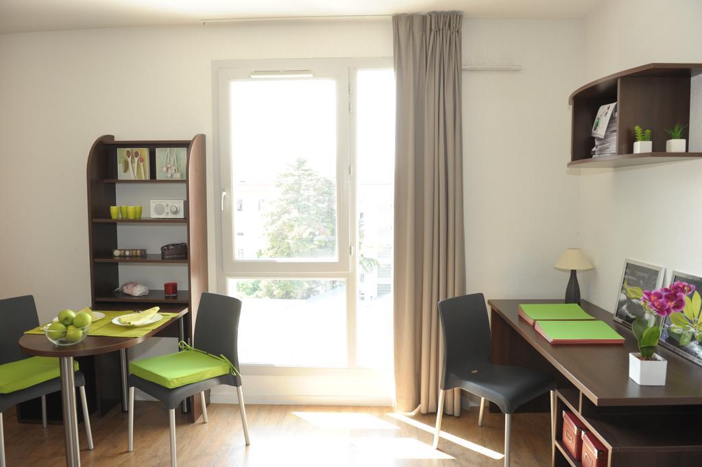 Residence Parc Harmonie Ліон Номер фото